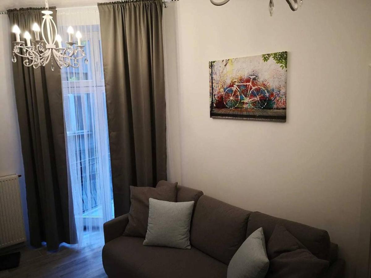 Z-1 Krakow Old Town O&P Apartfamily Extérieur photo
