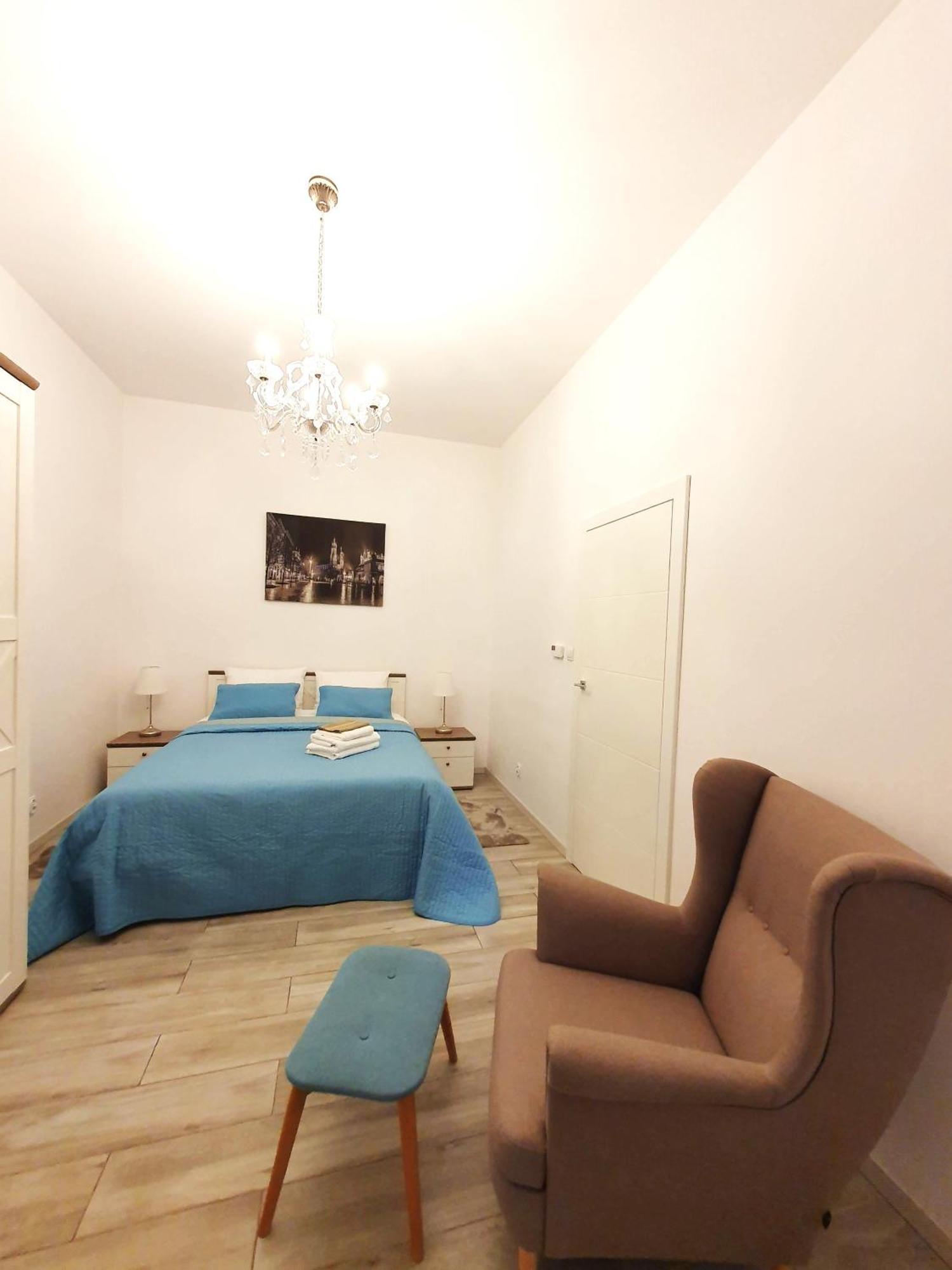 Z-1 Krakow Old Town O&P Apartfamily Extérieur photo